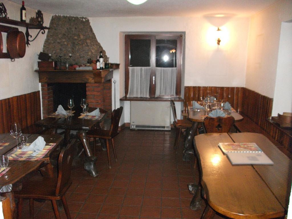 Grotto Pergola Bed & Breakfast Giornico Exterior foto