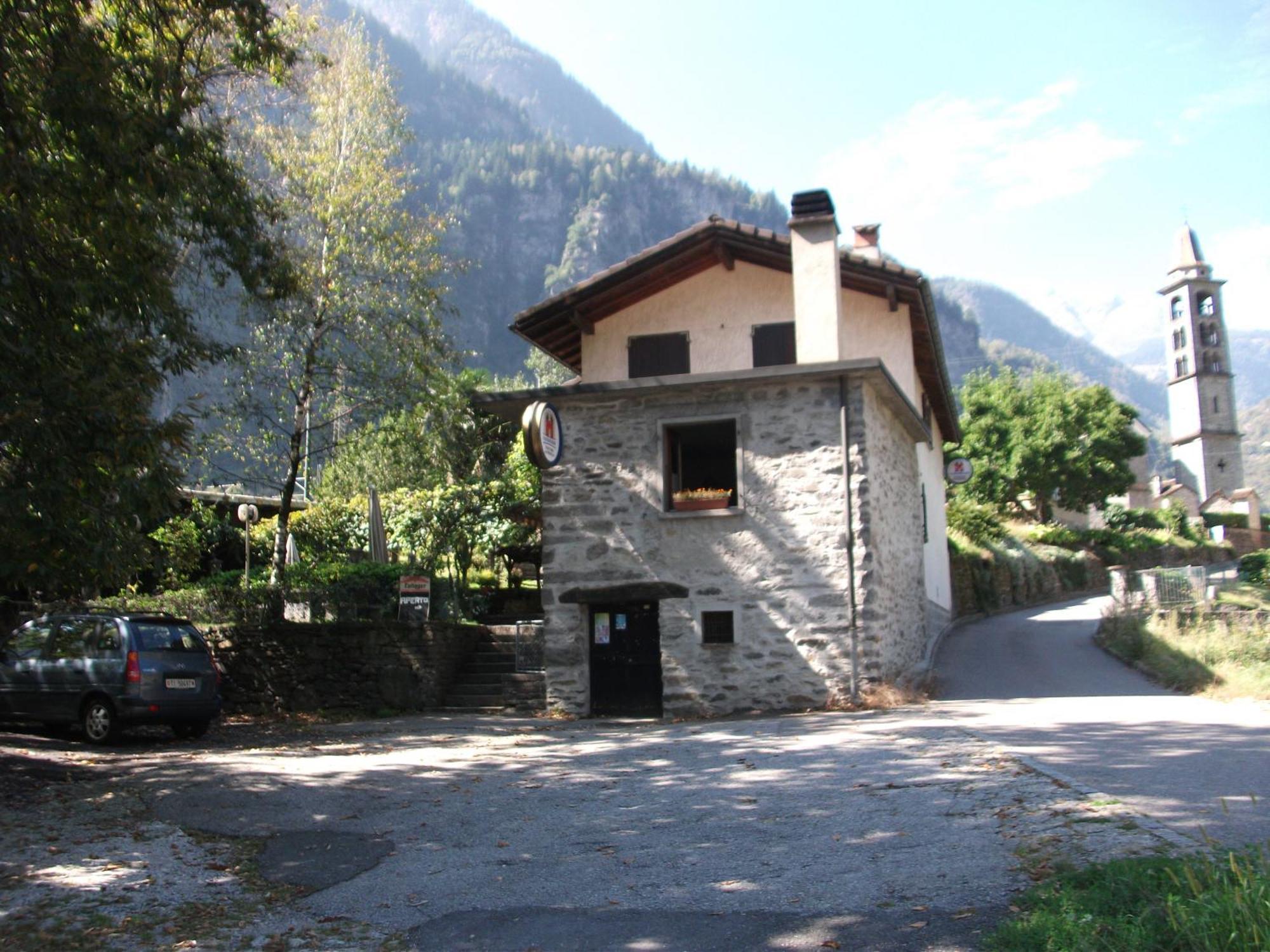 Grotto Pergola Bed & Breakfast Giornico Exterior foto